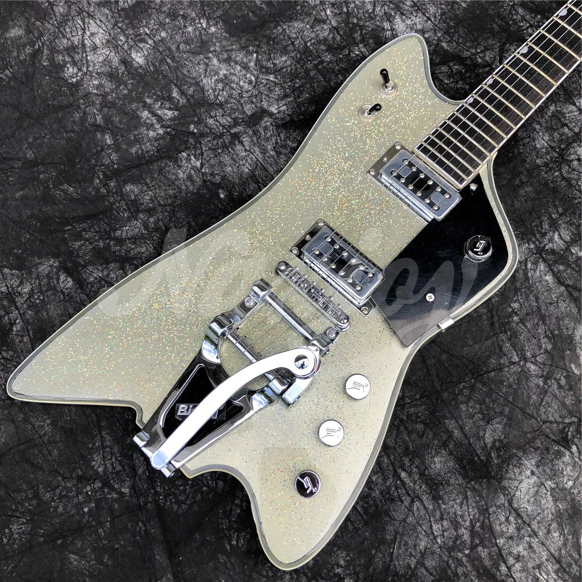 2021 Top Quatliy Billy Bo Model Sparkling Silver Electric Guitar New Arrival G Solid Wood Guitarra