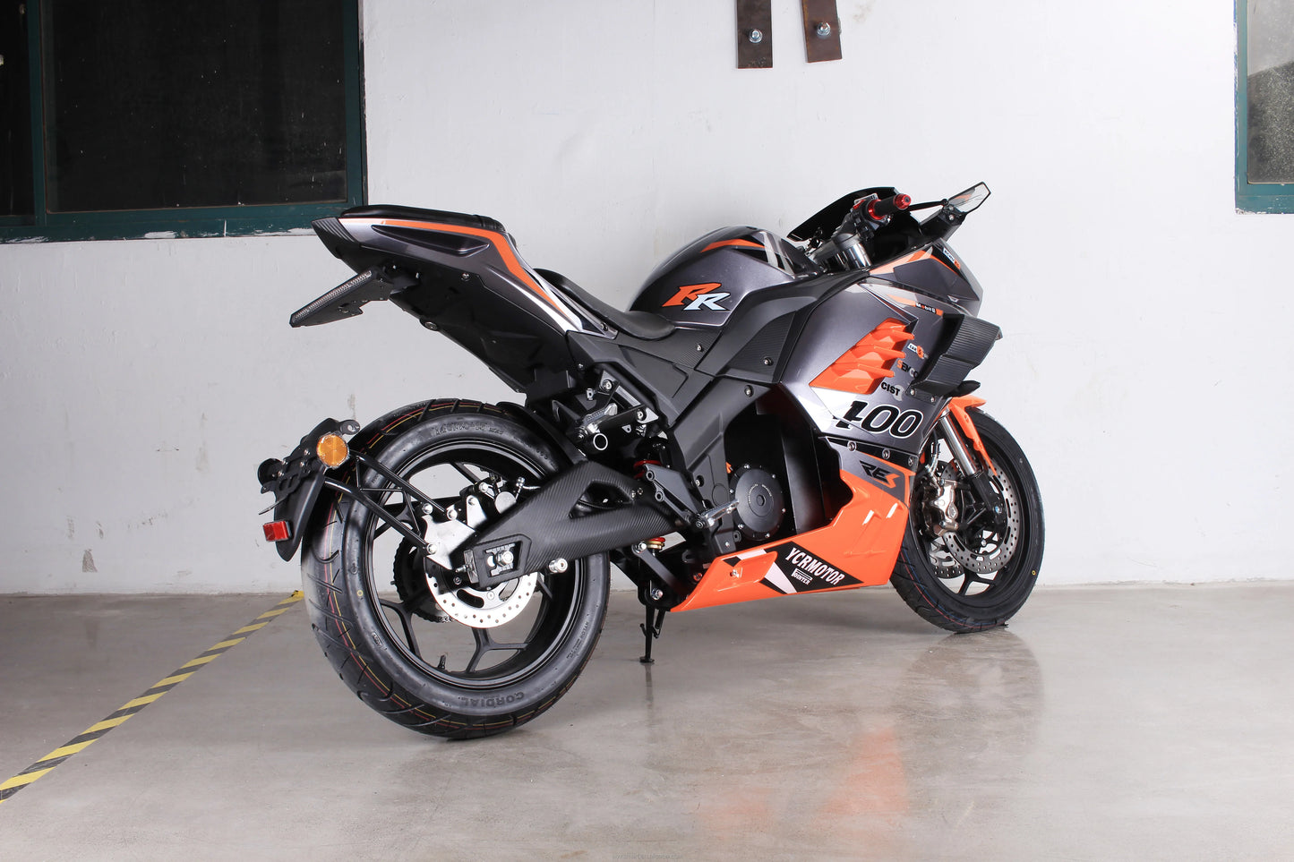 2024 electric motorcycle large high-speed 160 yards 5000W high power pilot V6R3 large capacity long life battery