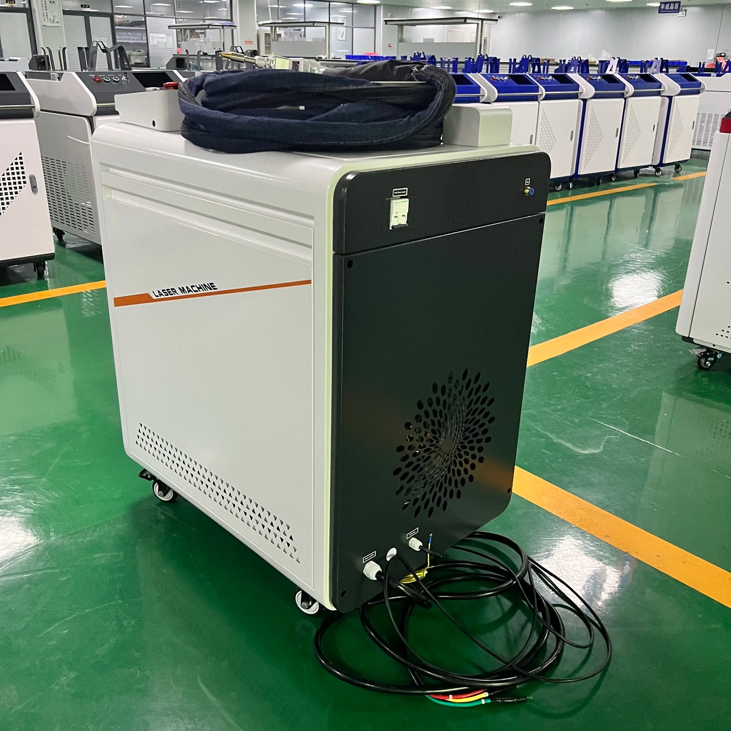 3 in 1 Laser Welding Cutting Cleaning Machine S&A Water Cooling 1.5kw 2kw Mini Portable Laser Welder for Metal Welding Equipment