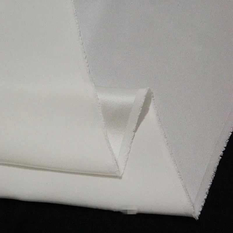 30 Meters 19 Mm Elastic Silk Satin Fabric 95% Mulberry Silk 5% Spandex Off White Color 140 Cm 108 Cm Wide Small Wholesale