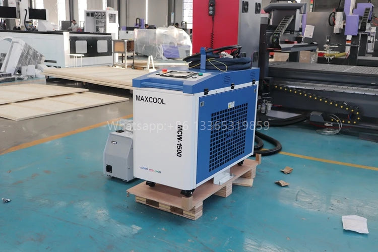 Aluminum Mould Laser Welder Equipment 3000W Hand Held Metal Portable Fiber Laser Welding Machine Price 3000W With 3 In 1 Laser