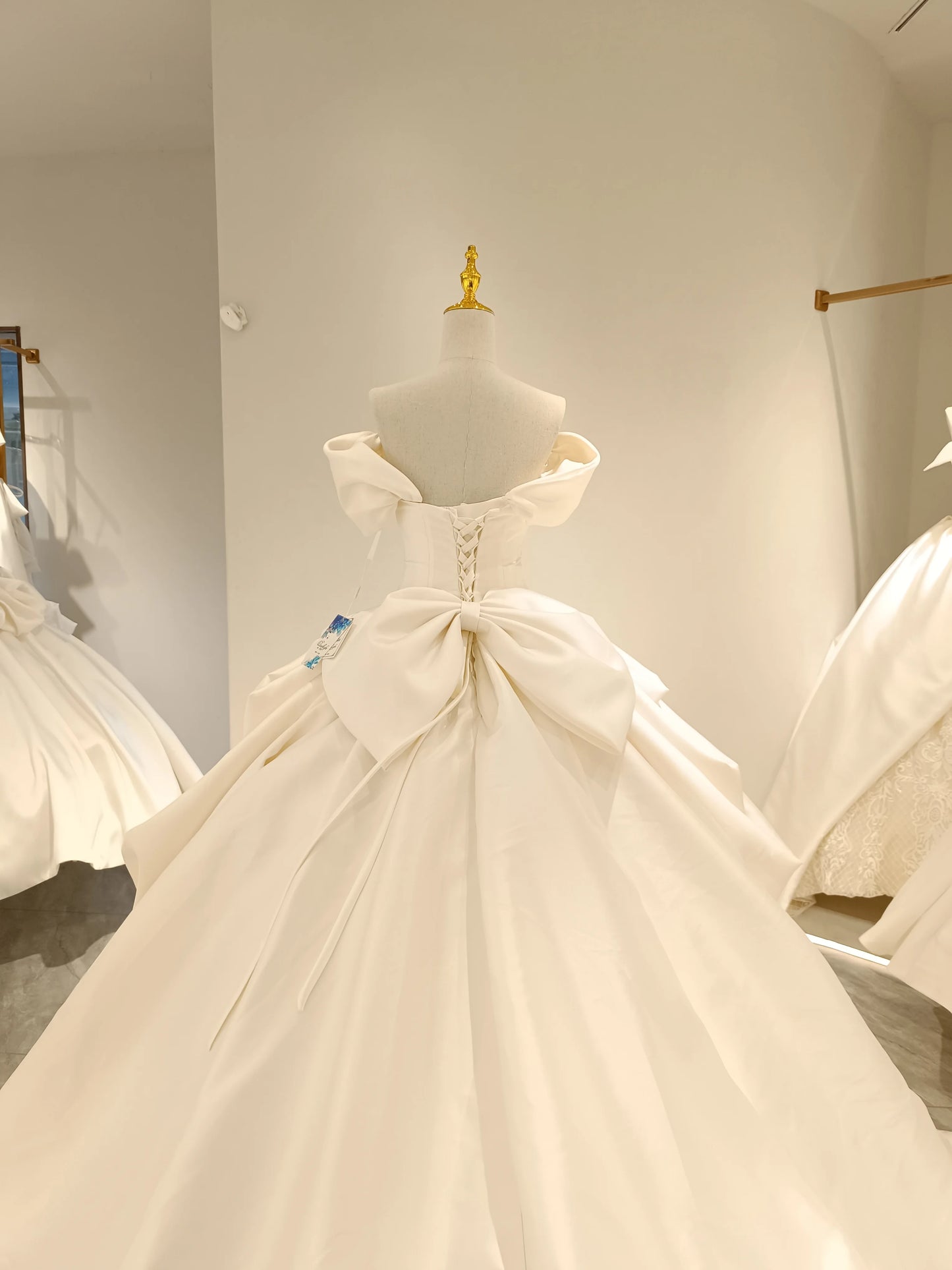Aoliweiya Bridal -Mikado A Line Detached Sleeve Wedding Dress