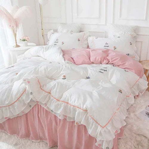 Four-Piece Set Light Luxury Flower Embroidery Cotton Home Textile Bedding Ruffled  Bed Skirt Heat Preservation Solid Color 1.8M