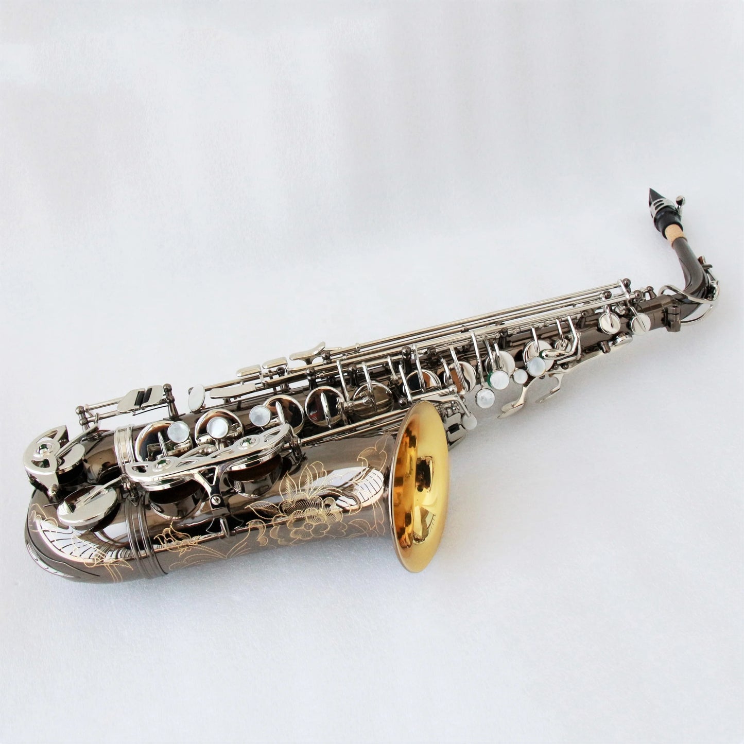 Good quality alto saxophone wholesale Black Nickel Plated body professional saxophone alto