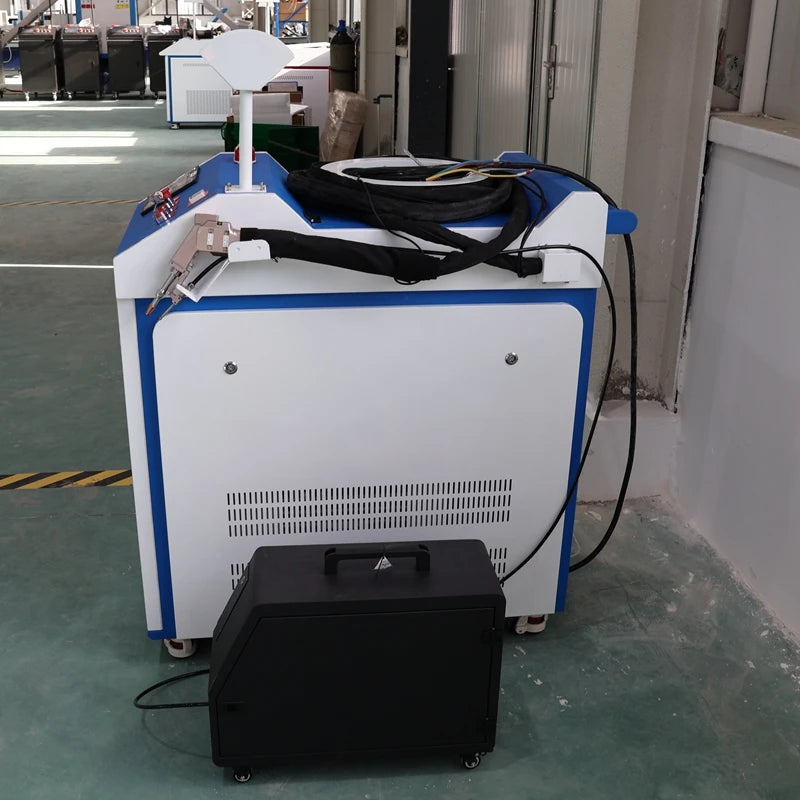 Hand-Held 1200w/1500w/2000w/3000w Fiber Laser Welding Machine Water-Cooled 3-in-1 Metal Cleaning Cutting & Welding Equipment