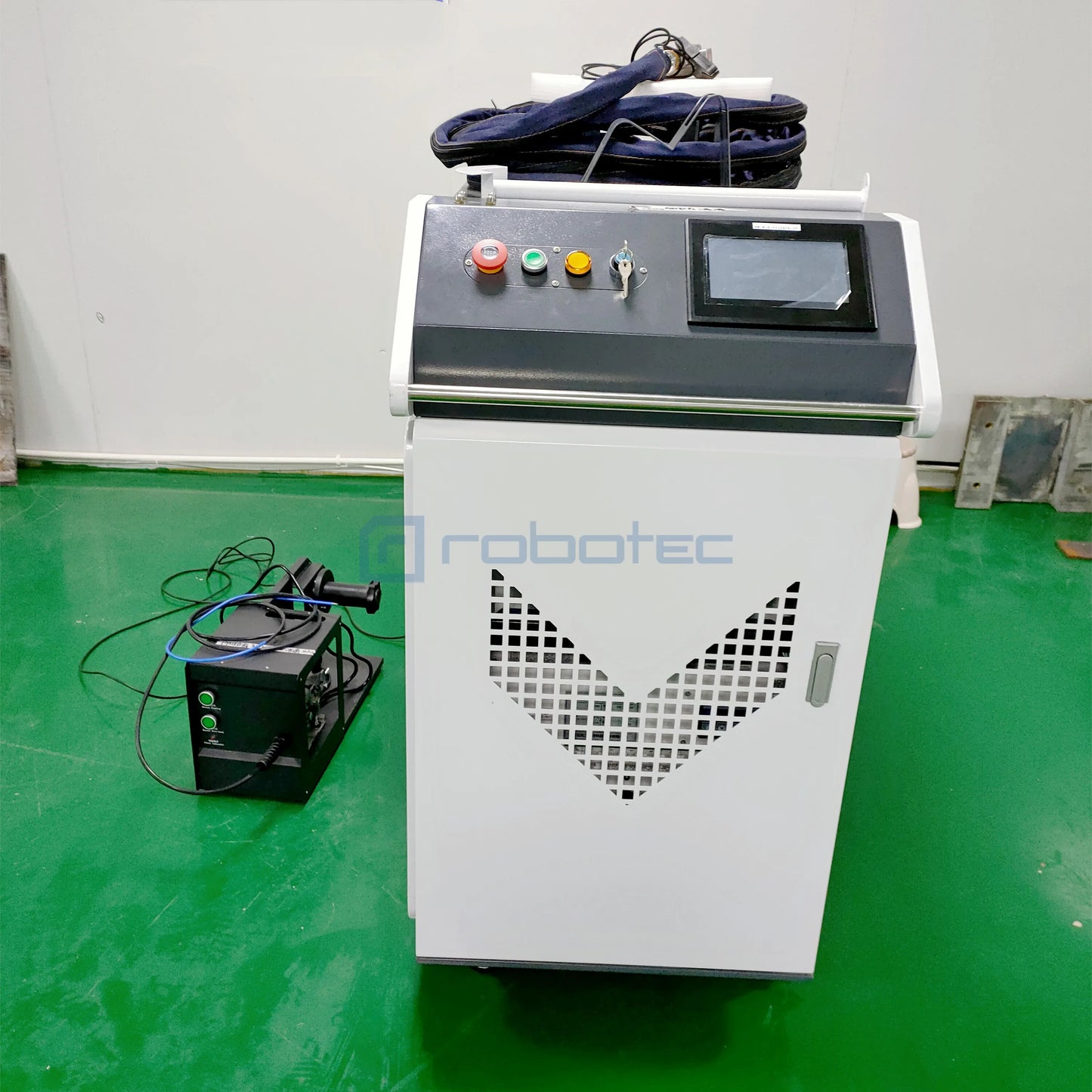 Hand Held Laser Welding Machine Small 1500 Watt Welding Machine Welding Equipment Stainless Steel Fiber Laser Welder