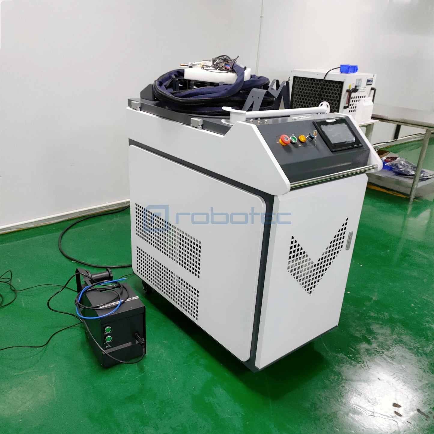 Hand Held Laser Welding Machine Small 1500 Watt Welding Machine Welding Equipment Stainless Steel Fiber Laser Welder