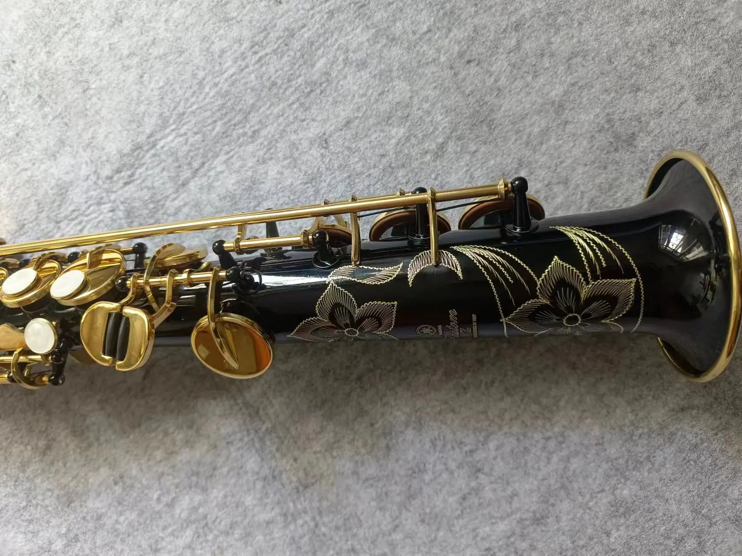 Japan 82Z Brass Straight Soprano Bb Flat Sax Saxophone Woodwind Instrument Natural Shell Key Carve Pattern with Carryi