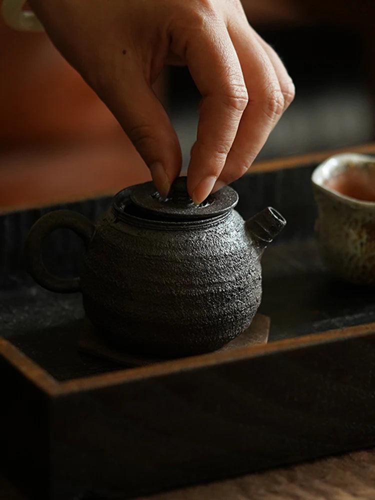 Jin. Park You Detective Handmade Chai Shao Pot, Purple Sand Ball Hole, Shuo Pu Gui Feng Tea Set, Small Capacity