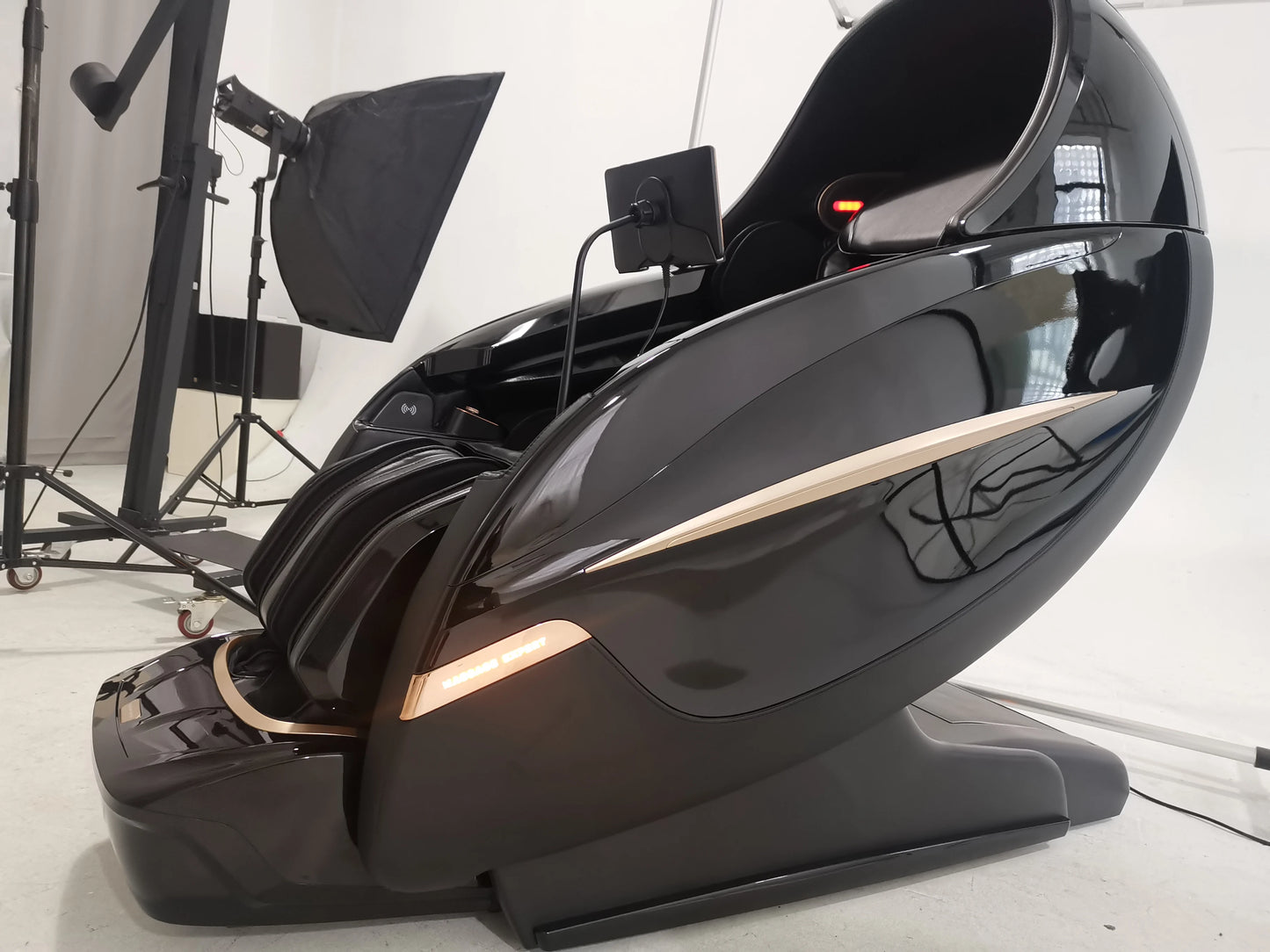Luxury Electric AI Smart Heat Recliner SL Track Zero Gravity Shiatsu Electric 4D Massage Chair