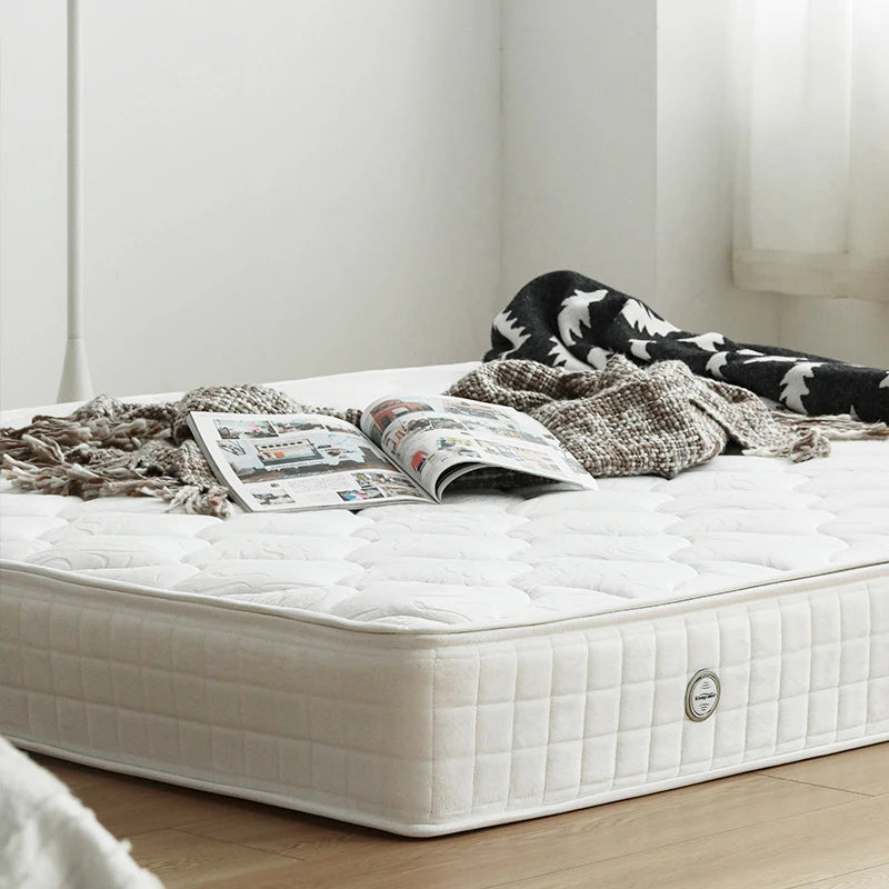 Mattress 1.8m bed 1.5m bedroom soft and hard 3e spring coconut palm imported latex mattress is elastic.