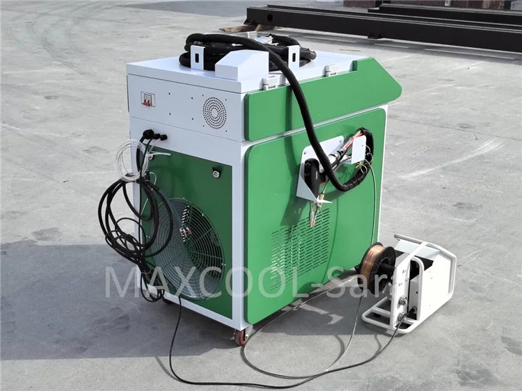 Multifunctional Handheld Fiber Laser Welding Machine Equipped Max Laser Source Au3tech Laser Welding Head