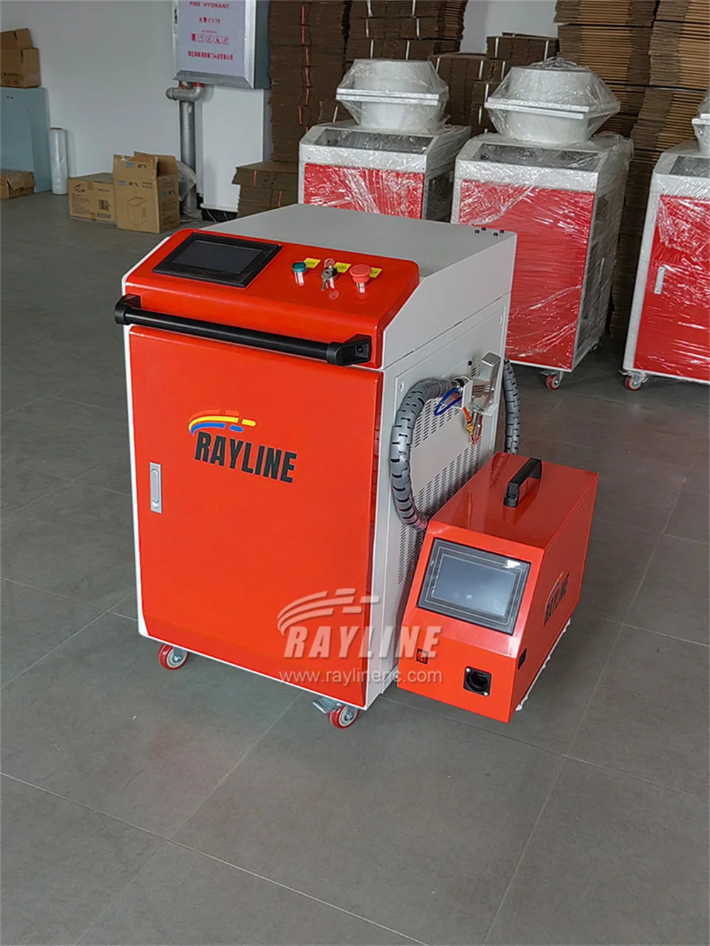 Stainless Steel aluminum alloy laser welding equipment 1500W handheld laser welding machine Welding of metal fittings/cabinets