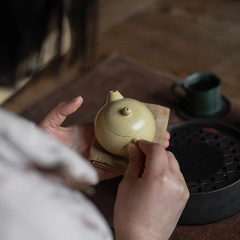 Yixing Purple Clay Pot Tea Set, Benshan Green Mud, Xu Yuefeng, Pure Handmade, Fully Small Xishi Pot, Capacity